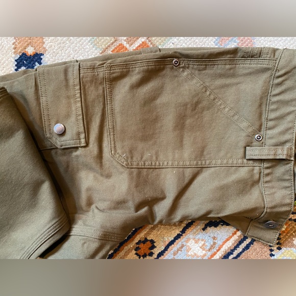 NWOT Duluth Trading Co. 6x31 Slim Fire Hose Cargo Pant - Picture 3 of 9